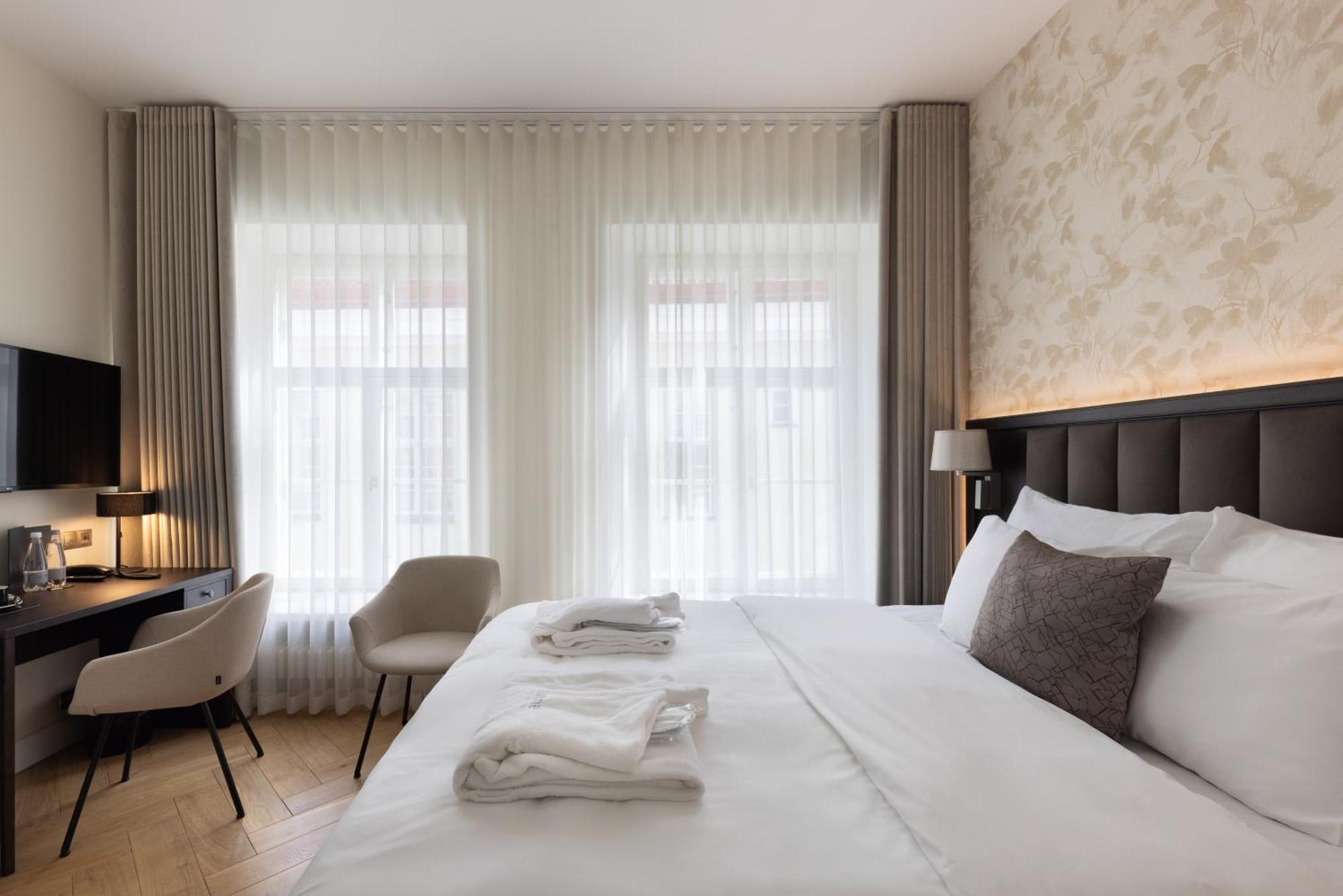 Nunne Boutique Hotel Tallinn Oda fotoğraf